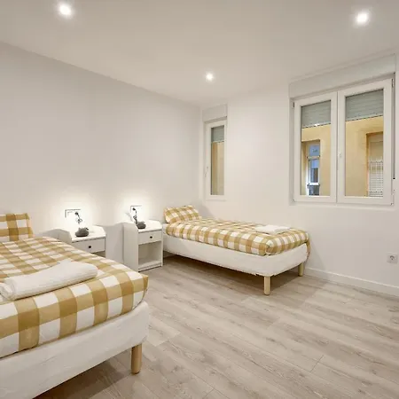 Casita Mela - Apt. P/8 Pax Con Terraza En Logroño Buitenkant foto